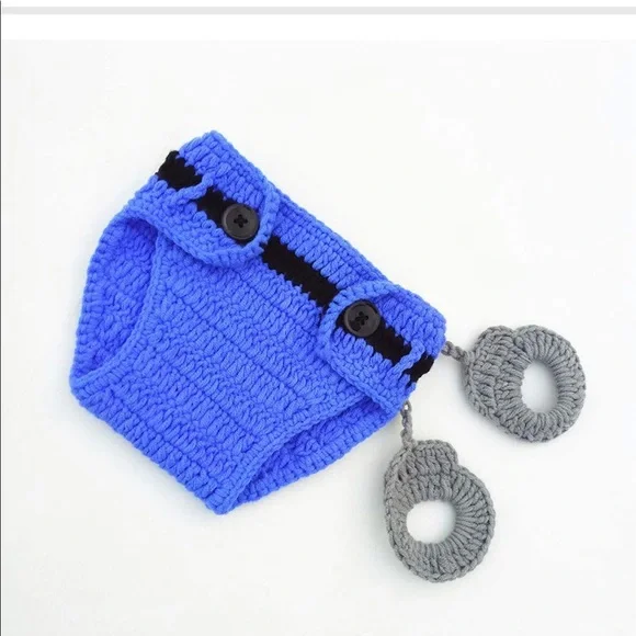 Newborn Police photoshoot costume - Picture 3 of 5
